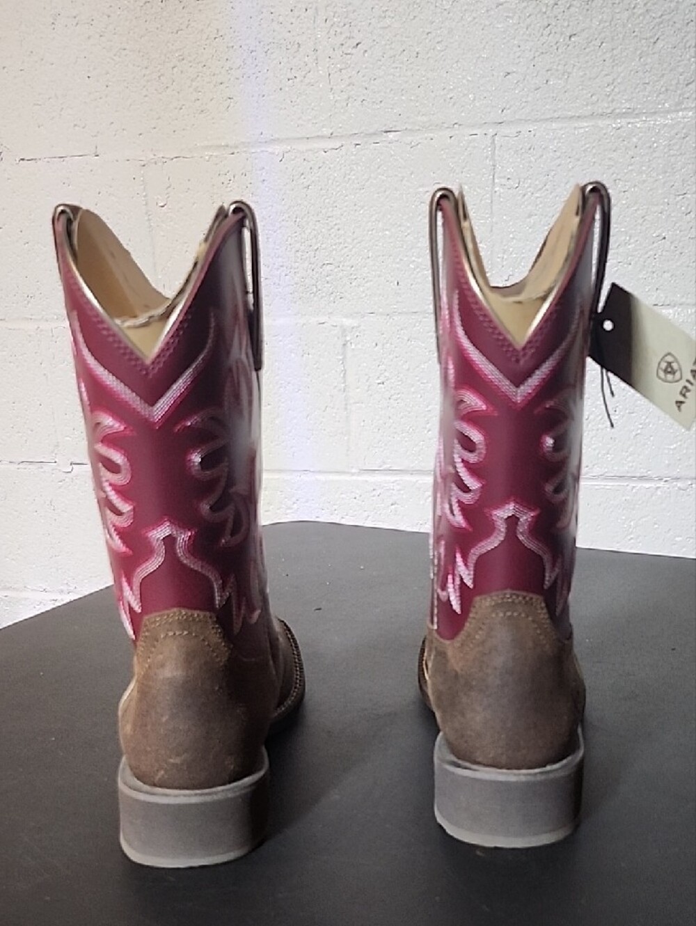 Ariat Women's Delilah Burgundy and Brown Western Boots - Picture 5 of 7